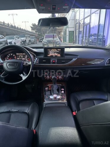Audi A6-10