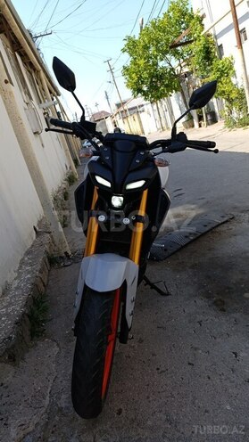 Yamaha MT-15-1