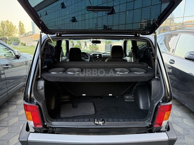 LADA (VAZ) Niva-9