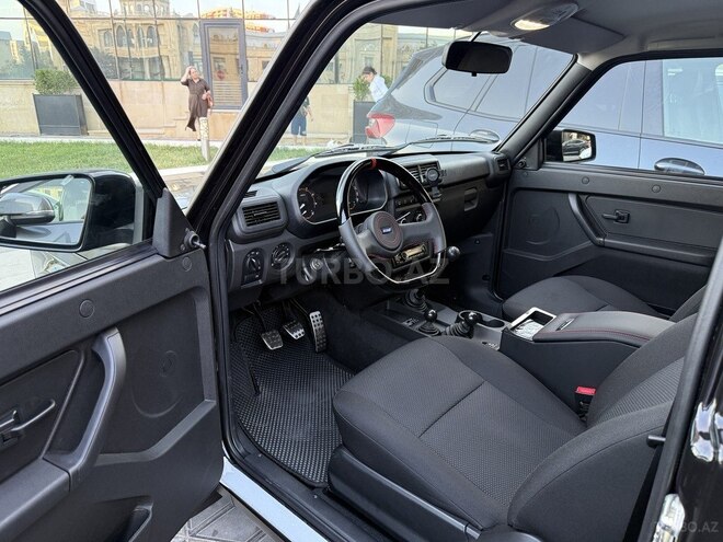 LADA (VAZ) Niva-7