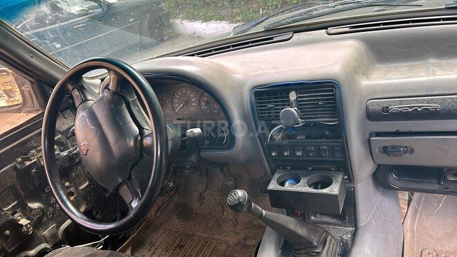 GAZ 3110 2000, 240,000 km - 2.5 l - Bakı