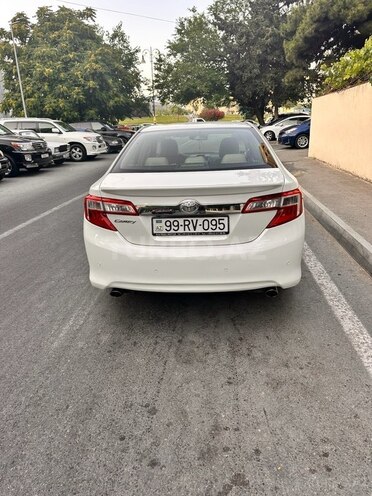Toyota Camry 2013, 210,000 km - 2.5 л - Bakı