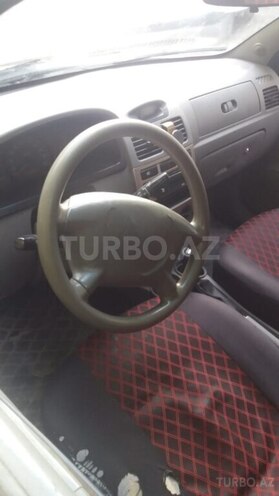Kia Rio 2004, 150,000 km - 1.5 l - Tovuz