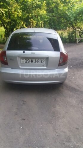Kia Rio 2004, 150,000 km - 1.5 l - Tovuz