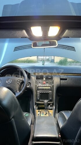 Mercedes E 280 2000, 350,000 km - 2.8 л - Salyan