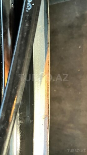 Mercedes E 280 2000, 350,000 km - 2.8 л - Salyan