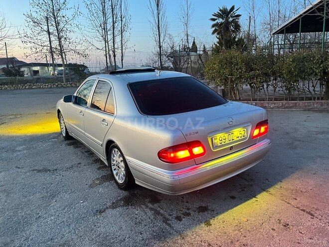 Mercedes E 280 2000, 350,000 km - 2.8 л - Salyan
