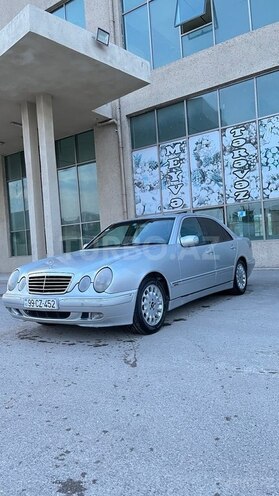 Mercedes E 280 2000, 350,000 km - 2.8 л - Salyan