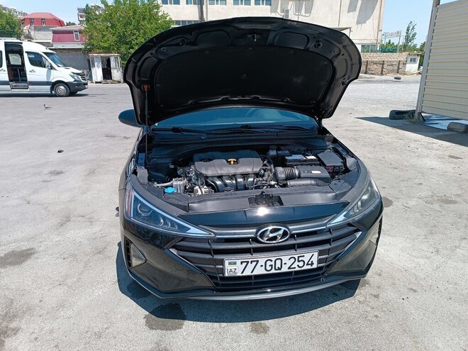 Hyundai Elantra 2019, 137,586 km - 2.0 л - Bakı