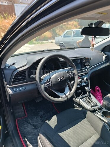 Hyundai Elantra 2019, 137,586 km - 2.0 л - Bakı