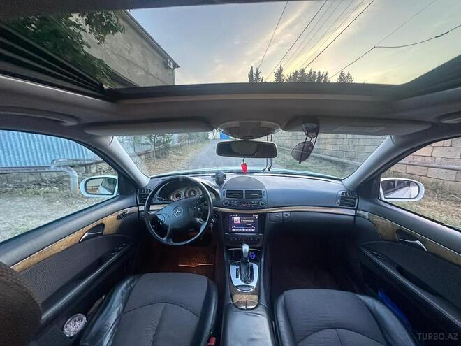 Mercedes E 200 2004, 281,000 km - 1.8 l - Masallı