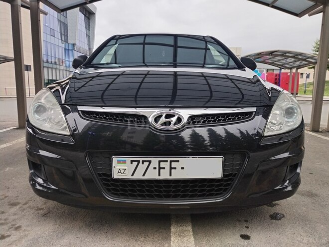 Hyundai i30 2008, 246,635 km - 1.4 l - Quba