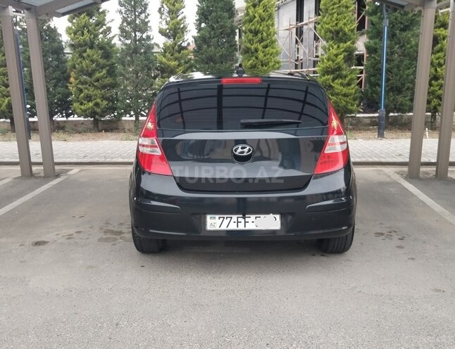 Hyundai i30 2008, 246,635 km - 1.4 l - Quba