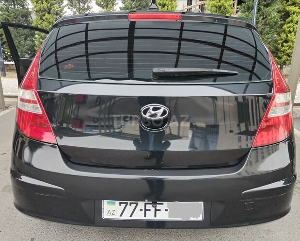 Hyundai i30 2008, 246,635 km - 1.4 l - Quba