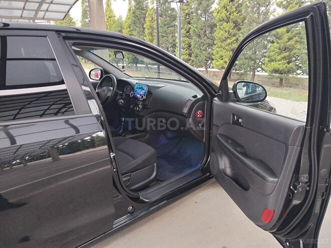 Hyundai i30 2008, 246,635 km - 1.4 l - Quba