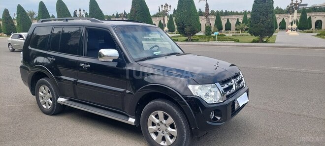 Mitsubishi Pajero 2012, 237,000 km - 3.0 л - Gəncə