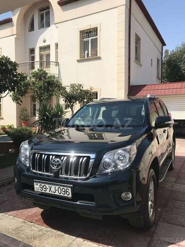 Toyota Land Cruiser Prado 2011, 312,000 km - 3.0 l - Bakı