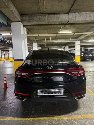 Hyundai Grandeur 2017, 178,000 km - 2.4 л - Bakı