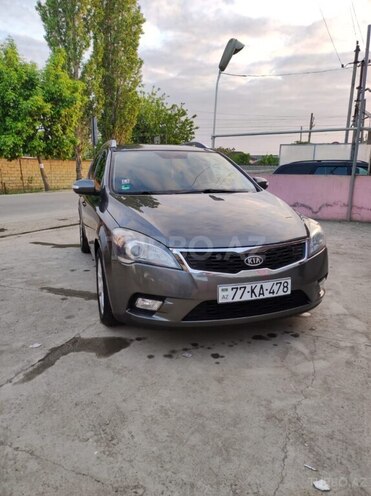 Kia Ceed 2010, 216,000 km - 1.4 л - Bakı