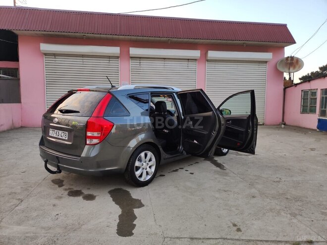 Kia Ceed 2010, 216,000 km - 1.4 л - Bakı
