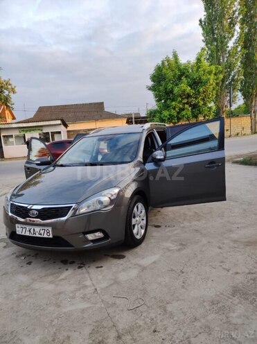 Kia Ceed 2010, 216,000 km - 1.4 л - Bakı