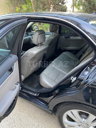 Mercedes C 300 2008, 256,000 km - 3.0 l - Bakı