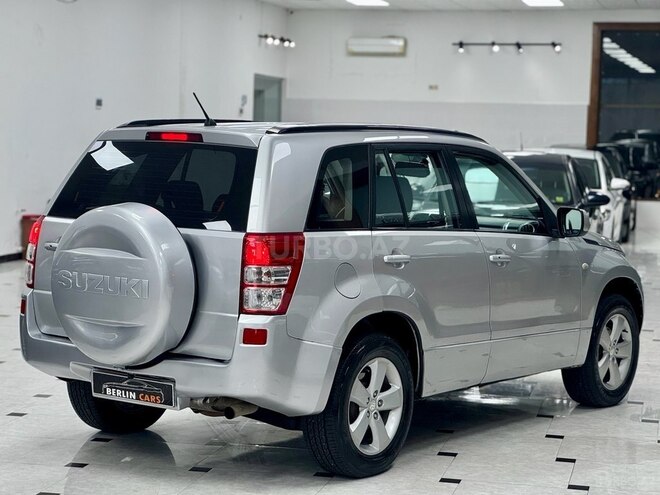 Suzuki Grand Vitara-10