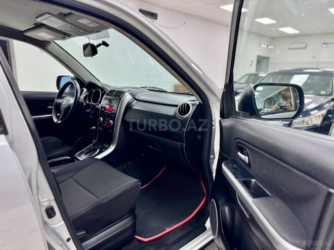 Suzuki Grand Vitara-33