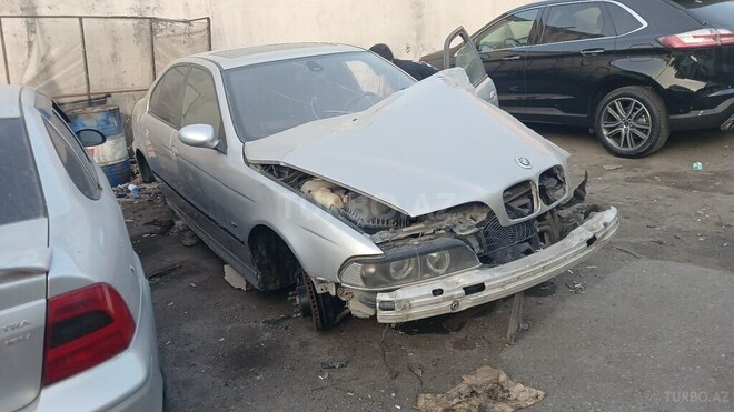 BMW 540 1999, 280,000 km - 4.4 l - Bakı