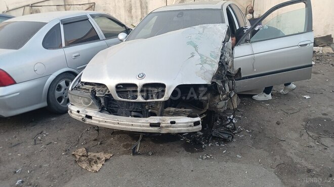 BMW 540 1999, 280,000 km - 4.4 l - Bakı