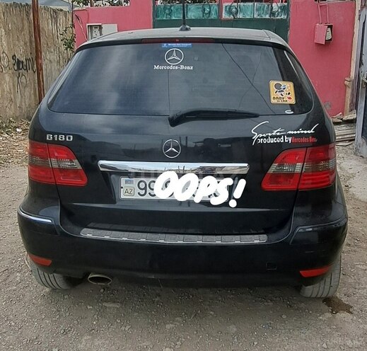 Mercedes B 180 2009, 169,000 km - 1.7 l - Bakı