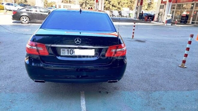 Mercedes E 220 d 2009, 276,000 km - 2.1 l - Bakı