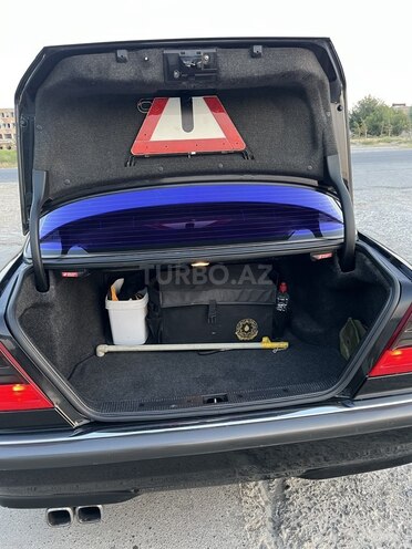 Mercedes C 240 1999, 273,230 km - 2.4 l - Sumqayıt