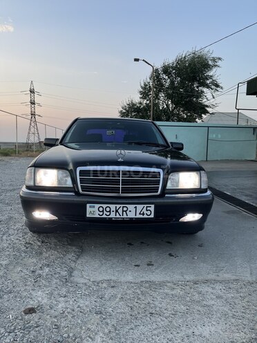 Mercedes C 240 1999, 273,230 km - 2.4 l - Sumqayıt