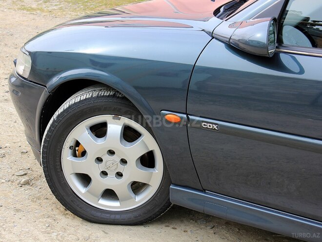 Opel Vectra 2000, 233,000 km - 1.8 l - Mingəçevir