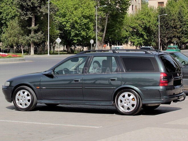Opel Vectra 2000, 233,000 km - 1.8 l - Mingəçevir