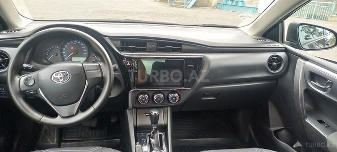 Toyota Corolla 2018, 115,000 km - 1.5 л - Bakı