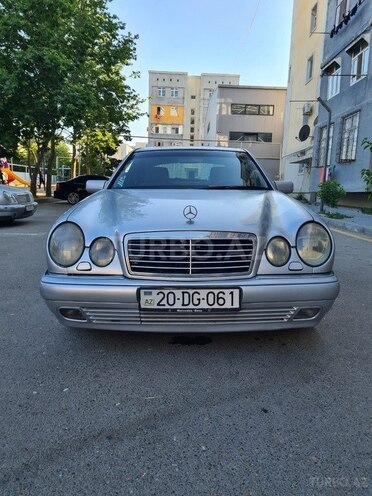 Mercedes E 200 1999, 381,000 km - 2.0 l - Bakı