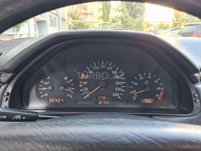 Mercedes E 200 1999, 381,000 km - 2.0 l - Bakı