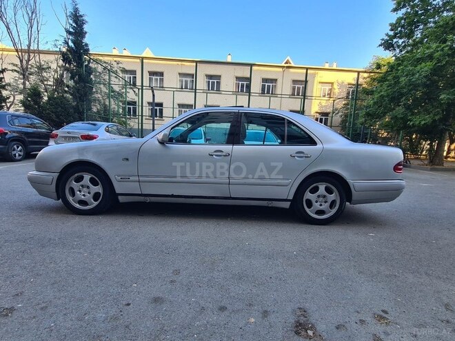 Mercedes E 200 1999, 381,000 km - 2.0 l - Bakı