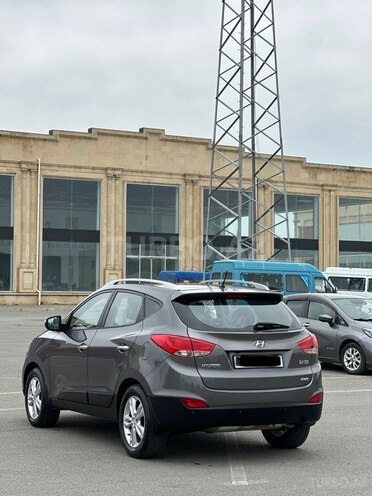 Hyundai ix35 2010, 195,000 km - 2.0 l - Bakı