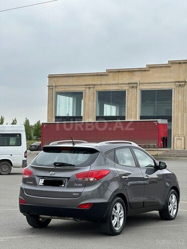 Hyundai ix35 2010, 195,000 km - 2.0 l - Bakı