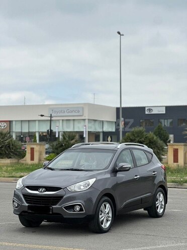 Hyundai ix35 2010, 195,000 km - 2.0 l - Bakı