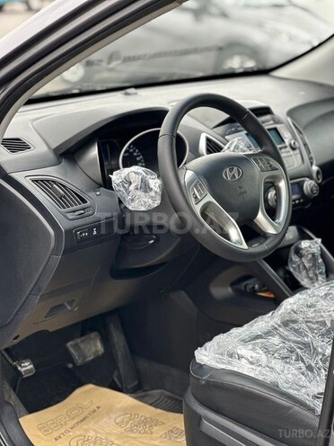 Hyundai ix35 2010, 195,000 km - 2.0 l - Bakı
