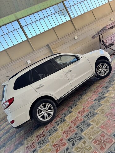 Hyundai Santa Fe 2011, 133,000 km - 2.4 л - Tovuz