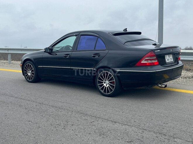 Mercedes C 240 2001, 241,000 km - 2.6 л - Sumqayıt