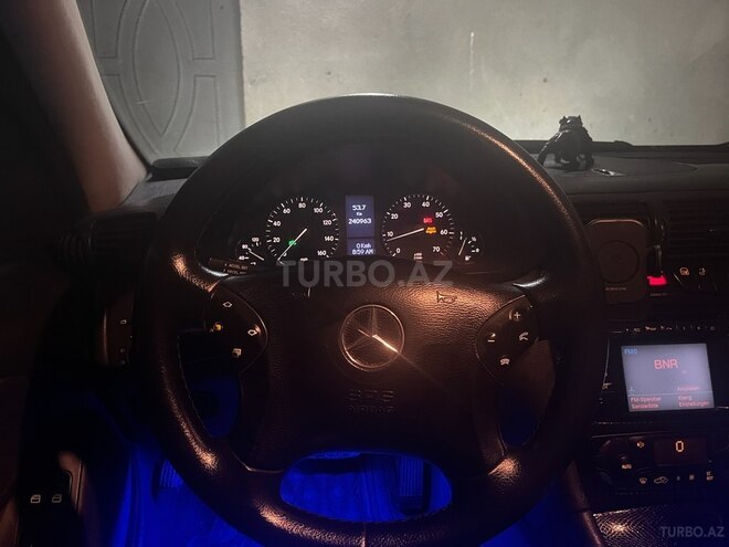 Mercedes C 240 2001, 241,000 km - 2.6 л - Sumqayıt