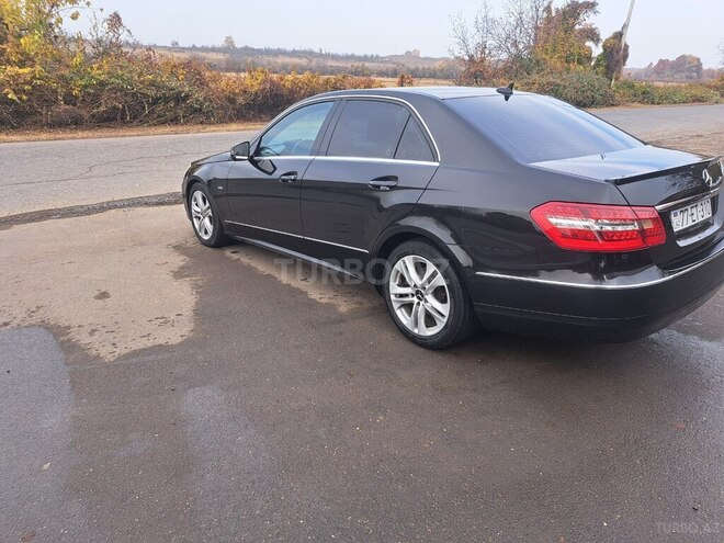 Mercedes E 220 d 2009, 212,000 km - 2.2 l - Qazax