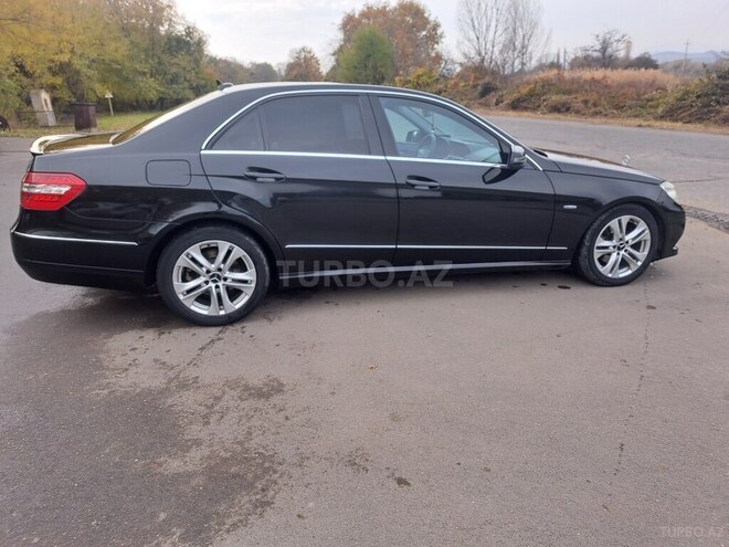 Mercedes E 220 d 2009, 212,000 km - 2.2 l - Qazax