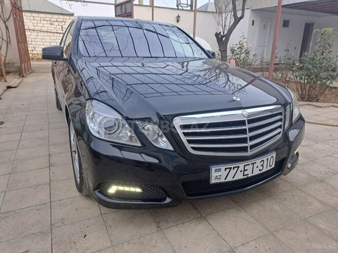Mercedes E 220 d 2009, 212,000 km - 2.2 l - Qazax